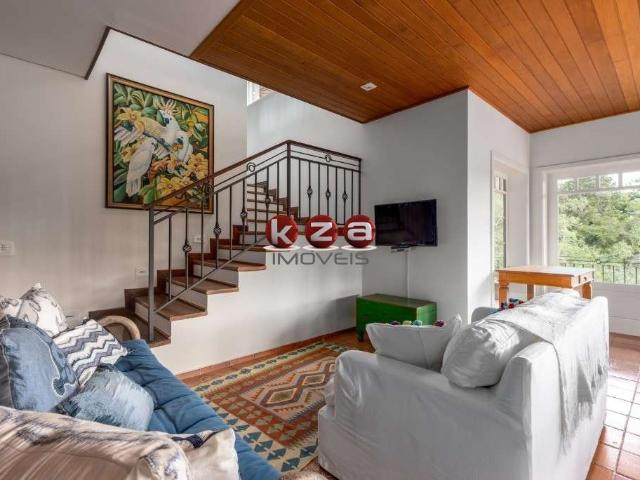Casa / Sobrado em Condomínio para Venda em Campos do Jordão/SP Jardim Andira 5 Quartos