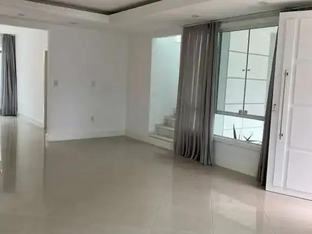 Casa / Sobrado em Condomínio para Venda em Campos dos Goytacazes/RJ Parque Santo Amaro 4 Quartos