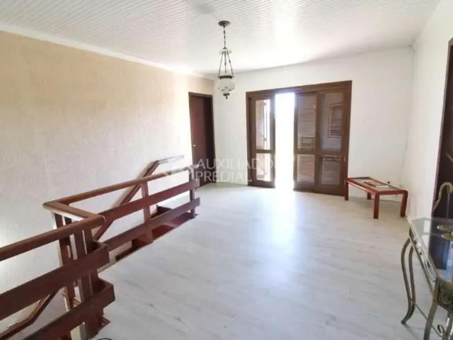 Casa / Sobrado em Condomínio para Venda em Canoas/RS Nossa Senhora das Graças 4 Quartos