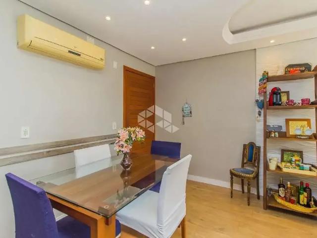 Casa / Sobrado em Condomínio para Venda em Canoas/RS Olaria 3 Quartos