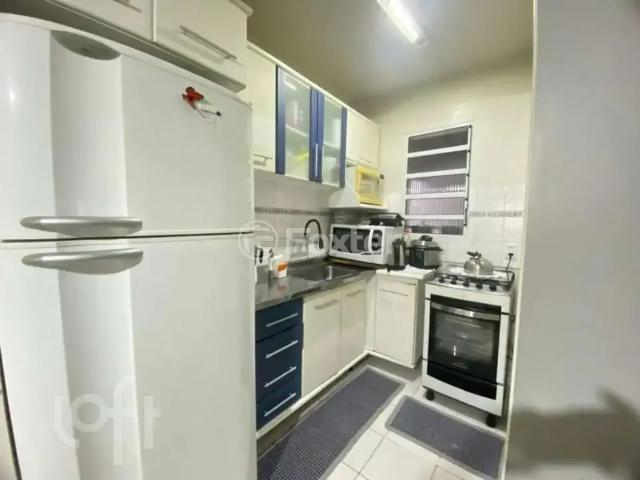 Casa / Sobrado em Condomínio para Venda em Canoas/RS Centro 4 Quartos