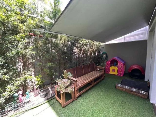 Casa / Sobrado em Condomínio para Venda em Canoas/RS Centro 2 Quartos