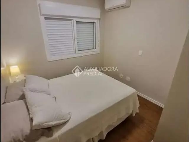 Casa / Sobrado em Condomínio para Venda em Canoas/RS Centro 3 Quartos