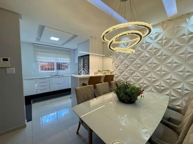 Casa / Sobrado em Condomínio para Venda em Canoas/RS Igara 3 Quartos