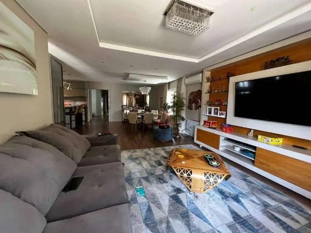 Casa / Sobrado em Condomínio para Venda em Canela/RS Quinta da Serra 5 Quartos
