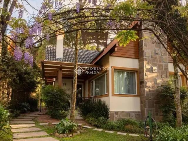 Casa / Sobrado em Condomínio para Venda em Canela/RS Reserva da Serra 3 Quartos