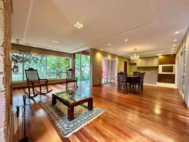 Casa / Sobrado em Condomínio para Venda em Canela/RS Reserva da Serra 4 Quartos