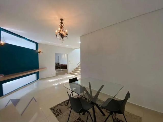 Casa / Sobrado em Condomínio para Venda em Cascavel/PR Country 3 Quartos