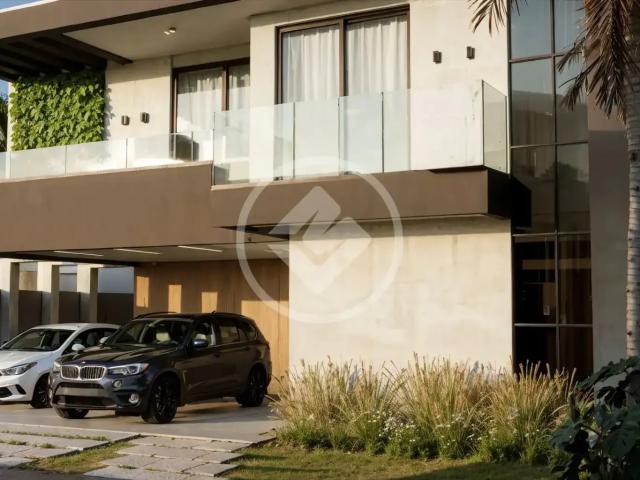 Casa / Sobrado em Condomínio para Venda em Cascavel/PR Cataratas 4 Quartos