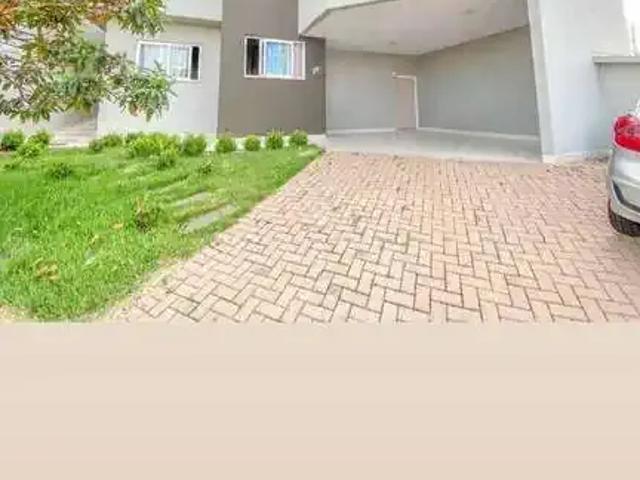 Casa / Sobrado em Condomínio para Venda em Cascavel/PR Gramado 3 Quartos