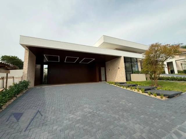 Casa / Sobrado em Condomínio para Venda em Cascavel/PR Recanto Tropical 3 Quartos