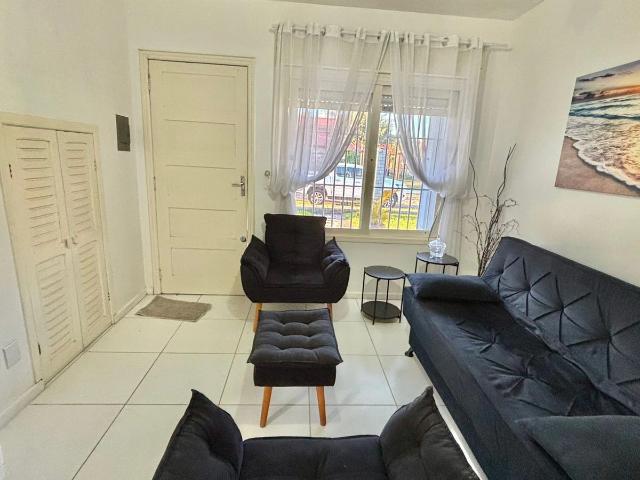 Casa / Sobrado em Condomínio para Venda em Capão da Canoa/RS Centro 2 Quartos