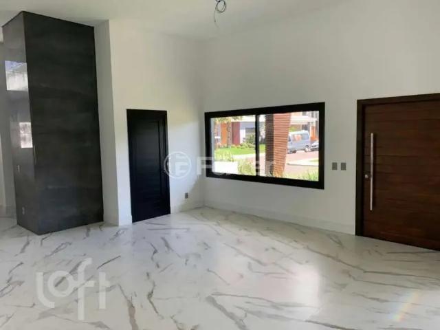 Casa / Sobrado em Condomínio para Venda em Capão da Canoa/RS Centro 3 Quartos