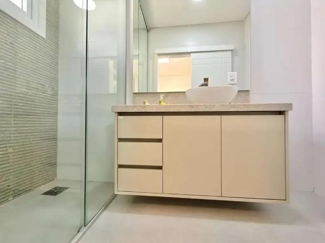 Casa / Sobrado em Condomínio para Venda em Capão da Canoa/RS Velas Da Marina 4 Quartos