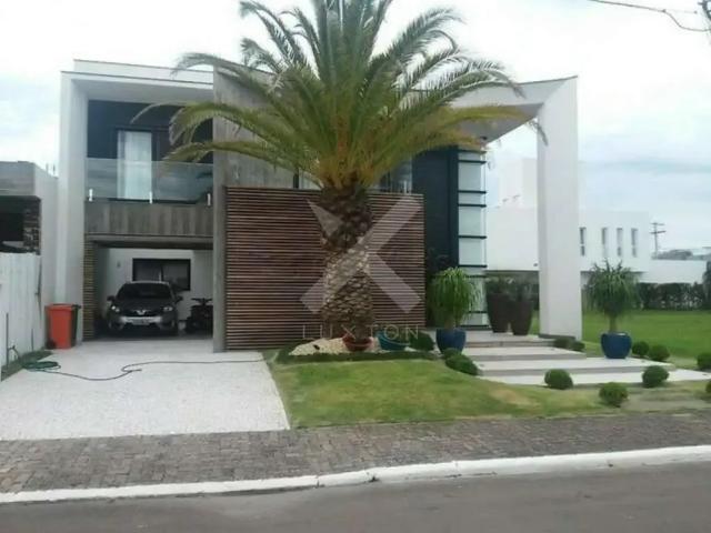 Casa / Sobrado em Condomínio para Venda em Capão da Canoa/RS Zona Nova 6 Quartos