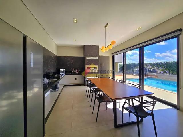 Casa / Sobrado em Condomínio para Venda em Carmo do Cajuru/MG Balneário do Lago 3 Quartos