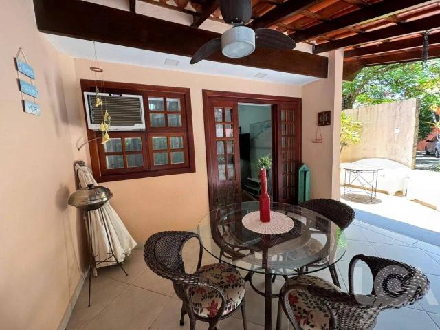 Casa / Sobrado em Condomínio para Venda em Caraguatatuba/SP Porto Novo 3 Quartos