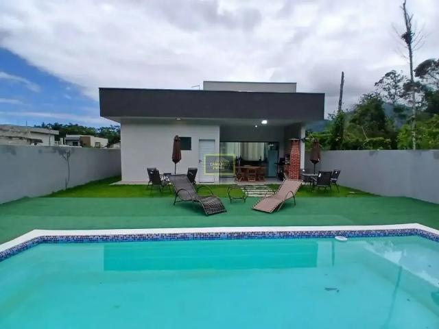 Casa / Sobrado em Condomínio para Venda em Caraguatatuba/SP Praia da Mococa 3 Quartos
