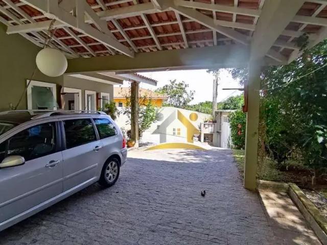 Casa / Sobrado em Condomínio para Venda em Carapicuíba/SP Chácara das Paineiras 4 Quartos