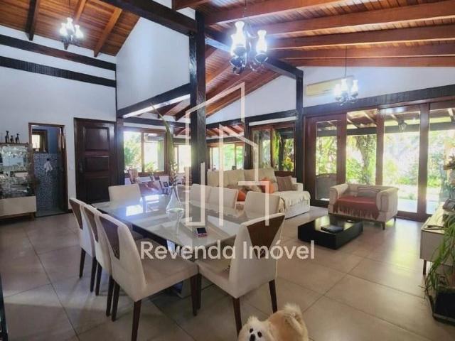 Casa / Sobrado em Condomínio para Venda em Carapicuíba/SP Chácara dos Lagos 4 Quartos