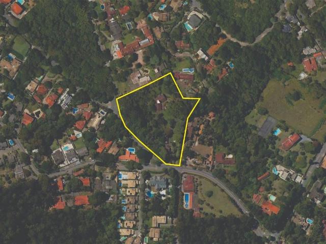 Casa / Sobrado em Condomínio para Venda em Carapicuíba/SP Granja Viana 3 Quartos