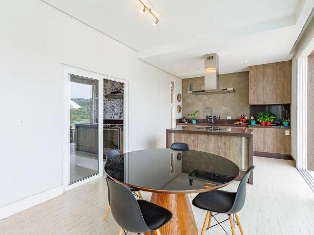 Casa / Sobrado em Condomínio para Venda em Carapicuíba/SP Granja Viana 3 Quartos