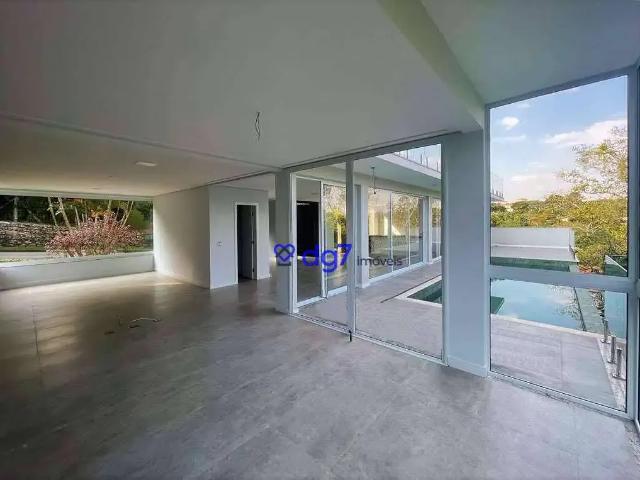 Casa / Sobrado em Condomínio para Venda em Carapicuíba/SP Granja Viana 4 Quartos