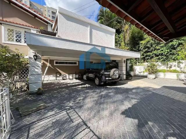 Casa / Sobrado em Condomínio para Venda em Carapicuíba/SP Granja Viana 5 Quartos