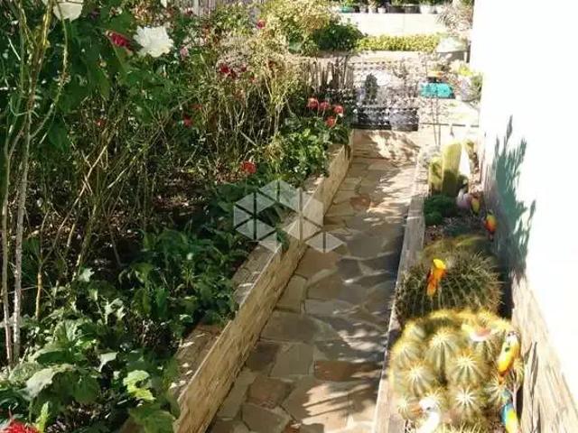 Casa / Sobrado em Condomínio para Venda em Carlos Barbosa/RS Centro 2 Quartos