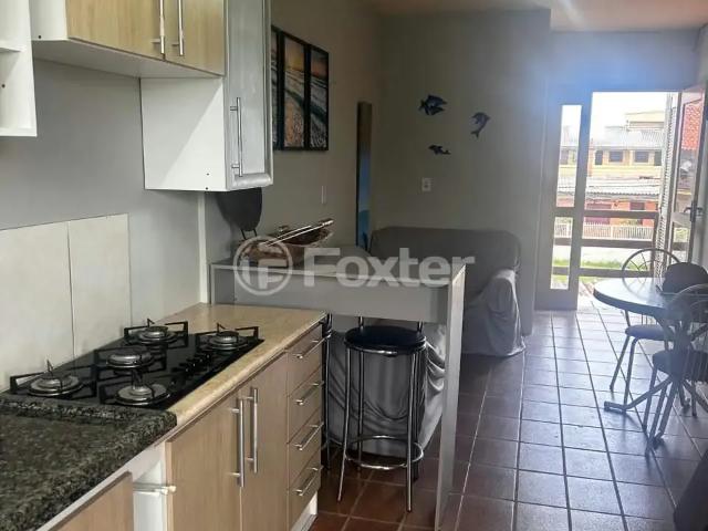 Casa / Sobrado em Condomínio para Venda em Cidreira/RS Centro 2 Quartos