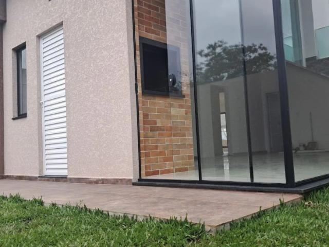 Casa / Sobrado em Condomínio para Venda em Colombo/PR Roça Grande 3 Quartos