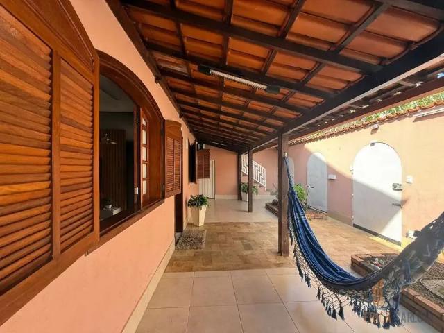 Casa / Sobrado em Condomínio para Venda em Conselheiro Lafaiete/MG Alvorada 5 Quartos