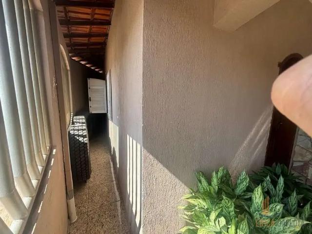 Casa / Sobrado em Condomínio para Venda em Conselheiro Lafaiete/MG Arcádia 4 Quartos