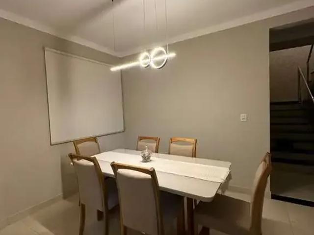 Casa / Sobrado em Condomínio para Venda em Conselheiro Lafaiete/MG Arcádia 3 Quartos