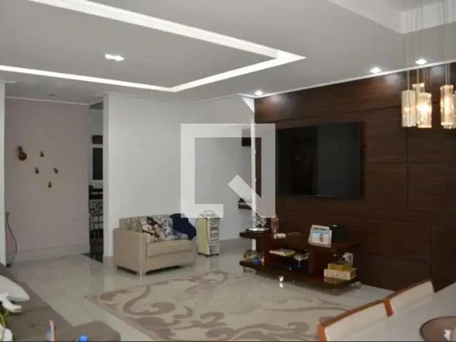 Casa / Sobrado em Condomínio para Venda em Contagem/MG Colonial 3 Quartos