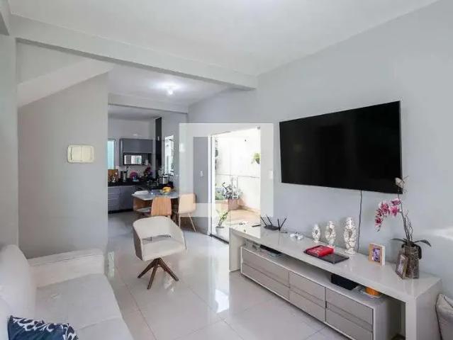 Casa / Sobrado em Condomínio para Venda em Contagem/MG Colonial 3 Quartos