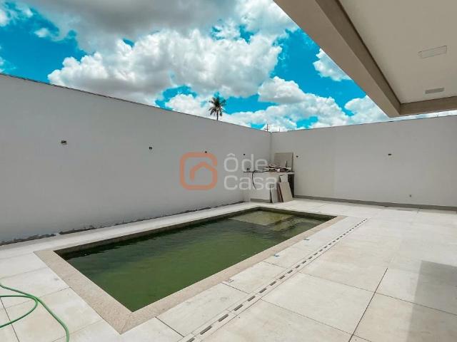 Casa / Sobrado em Condomínio para Venda em Contagem/MG Vila Boa Vista 4 Quartos