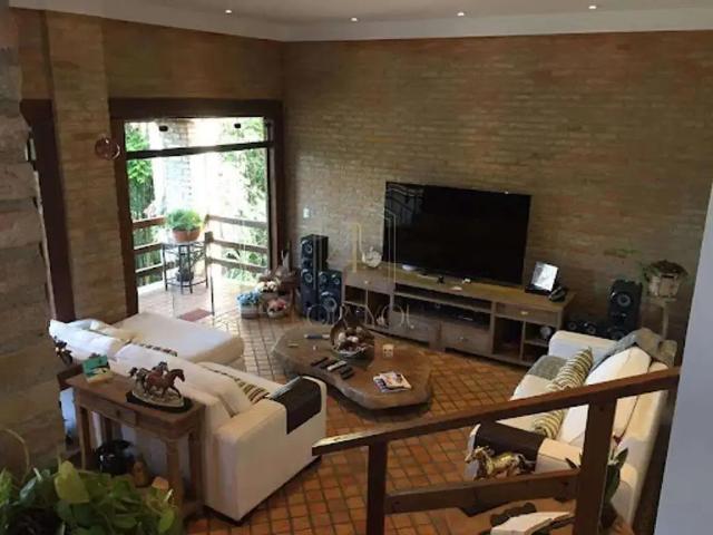 Casa / Sobrado em Condomínio para Venda em Cotia/SP Centro 4 Quartos