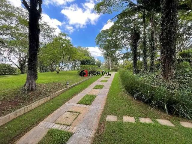 Casa / Sobrado em Condomínio para Venda em Cotia/SP Chácara Granja Velha 3 Quartos
