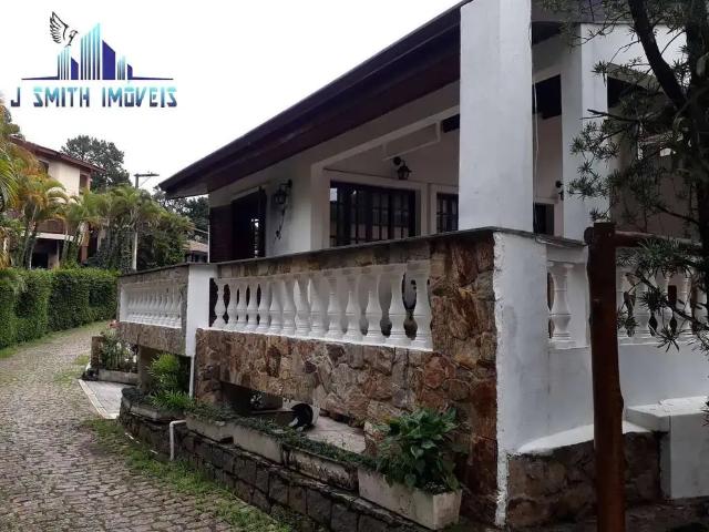 Casa / Sobrado em Condomínio para Venda em Cotia/SP Chácara Pavoeiro 4 Quartos