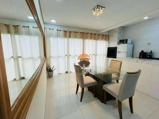 Casa / Sobrado em Condomínio para Venda em Cotia/SP Chácara Recanto Verde 4 Quartos