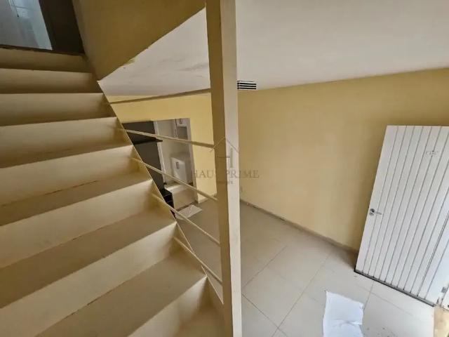 Casa / Sobrado em Condomínio para Venda em Cotia/SP Água Espraiada Caucaia do Alto 2 Quartos