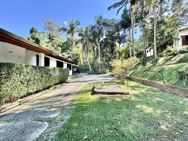 Casa / Sobrado em Condomínio para Venda em Cotia/SP Granja Viana II 3 Quartos
