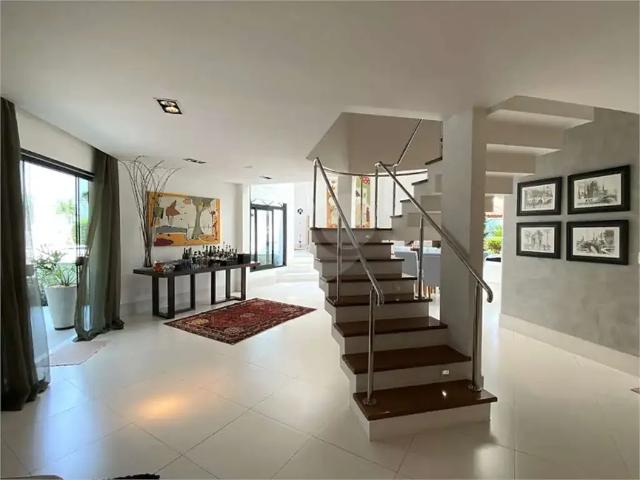 Casa / Sobrado em Condomínio para Venda em Cotia/SP Granja Viana II 3 Quartos