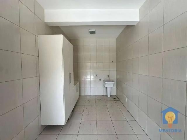 Casa / Sobrado em Condomínio para Venda em Cotia/SP Granja Viana II 4 Quartos