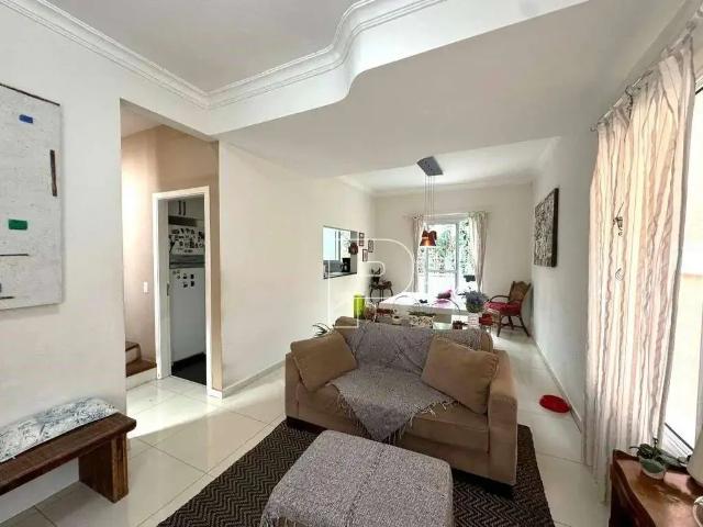 Casa / Sobrado em Condomínio para Venda em Cotia/SP Granja Viana 3 Quartos