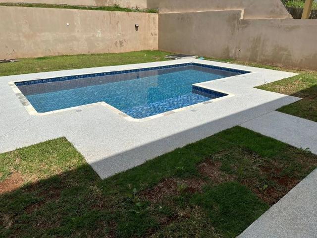Casa / Sobrado em Condomínio para Venda em Cotia/SP Granja Viana 3 Quartos