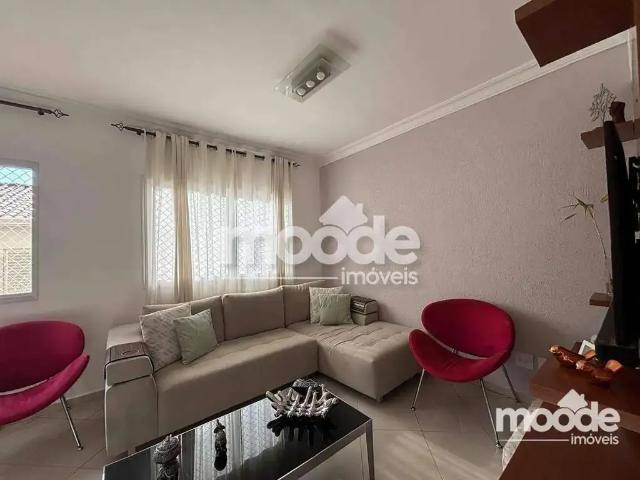 Casa / Sobrado em Condomínio para Venda em Cotia/SP Granja Viana 3 Quartos