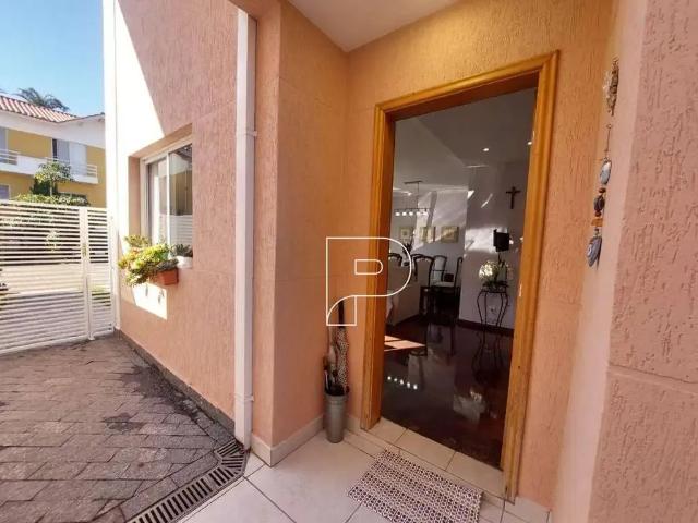 Casa / Sobrado em Condomínio para Venda em Cotia/SP Granja Viana 3 Quartos