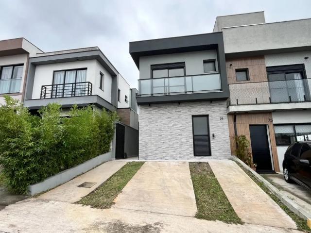 Casa / Sobrado em Condomínio para Venda em Cotia/SP Granja Viana 3 Quartos